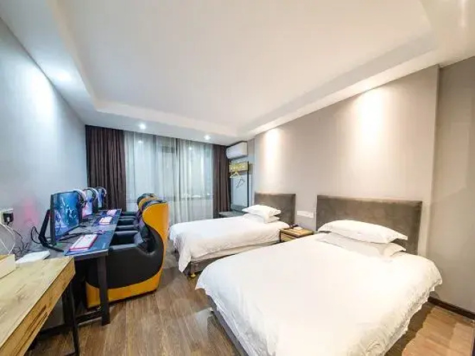 Pick Up Hotel
