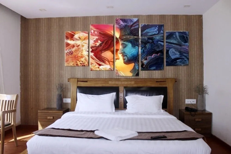 Hotel Akash Sarovar