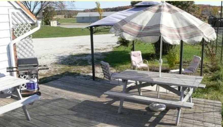 Springmount Motel