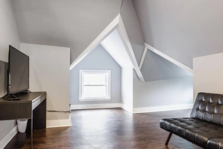 Great downtown Indy property close to EVERYTHING