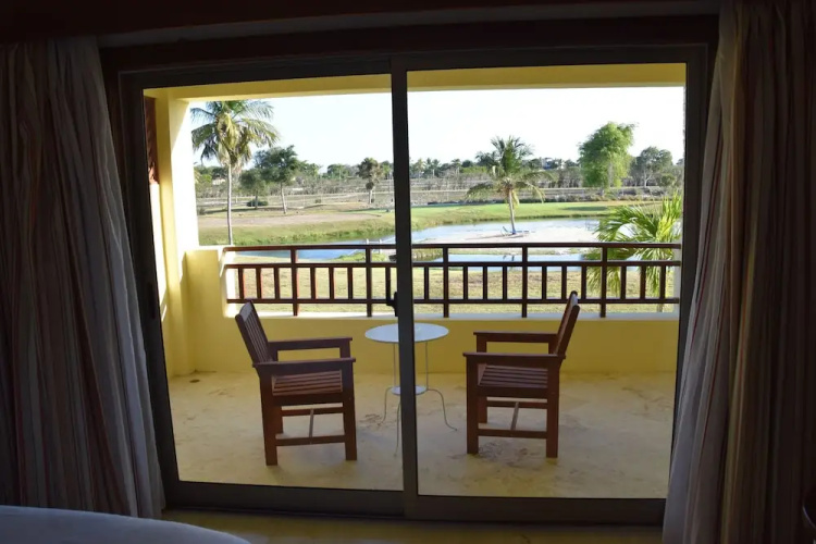 Sunset Residences & Resort