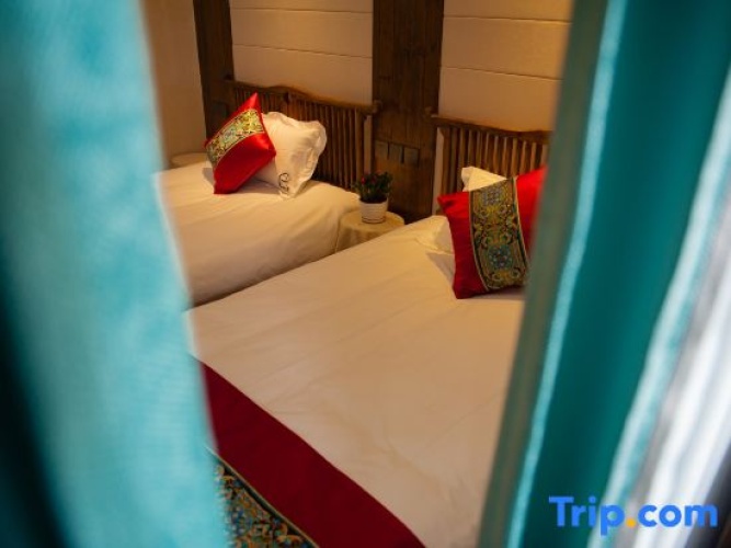 Standard Double room with river view