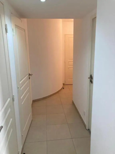 Large Flat 15 Minutes From The Beach