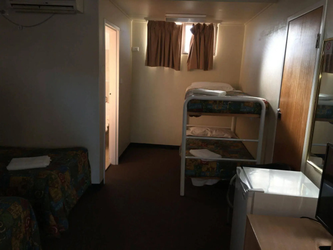 Red Cedars Motel