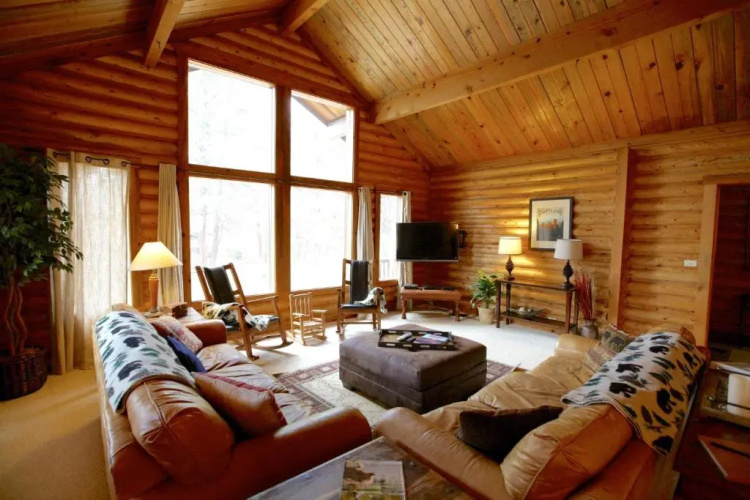 3 Blue Grouse-AC-5BR/3BA
