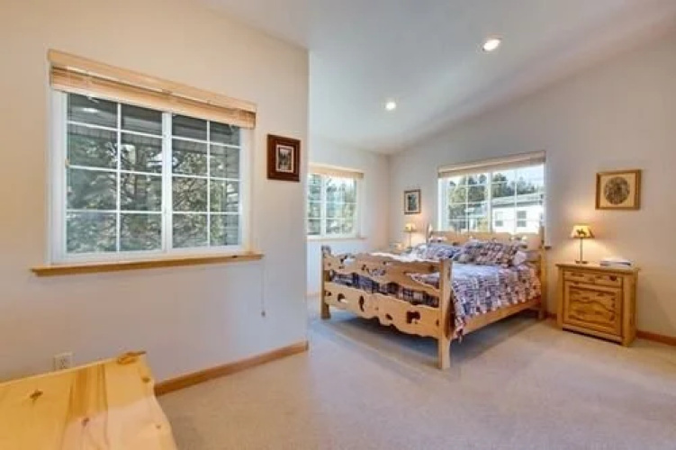 789 Tuolomne Drive