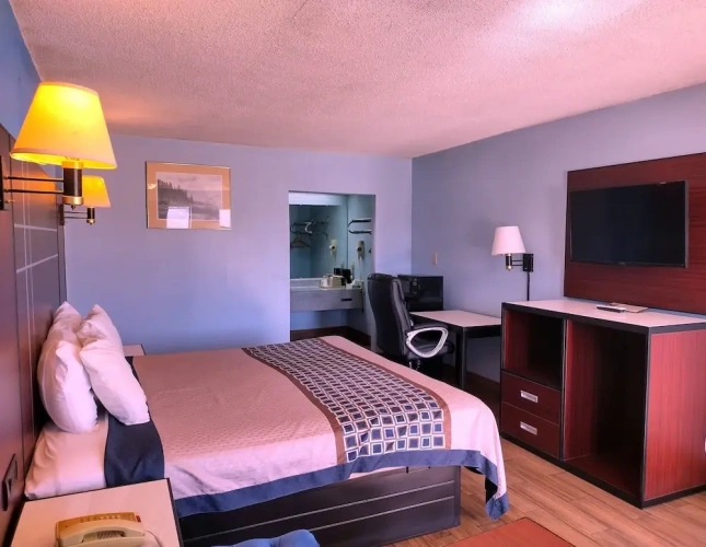 Standard Double room with balcony