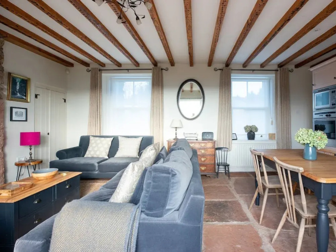 Stag Cottage