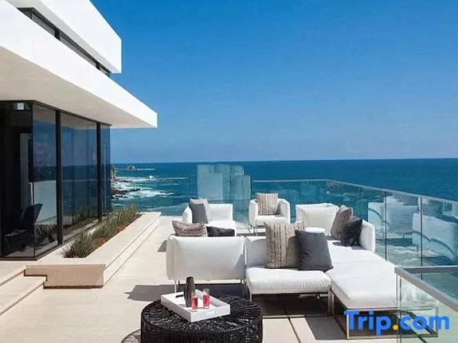 Sanya Yunju Seaview Apartment