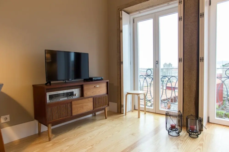 1 Bedroom Deluxe Apartment