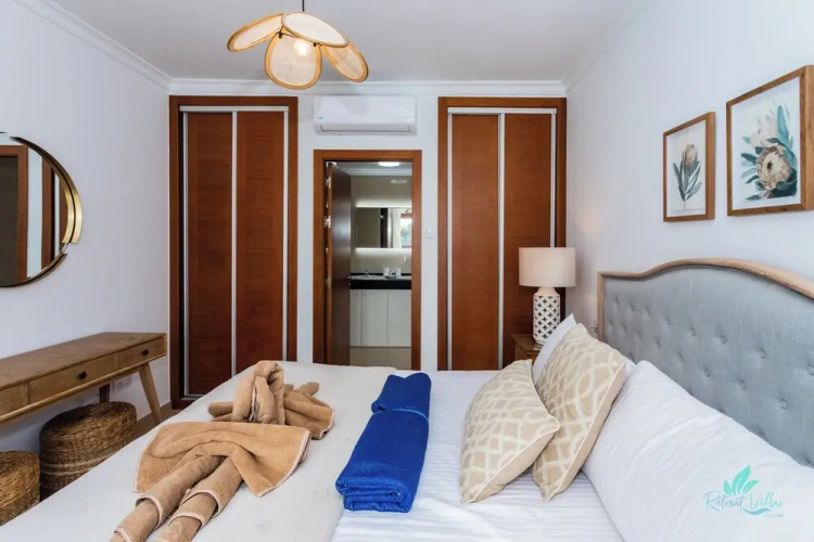 4 Bed Villa - Heated Pool, Pool Table, Bbq, Patio