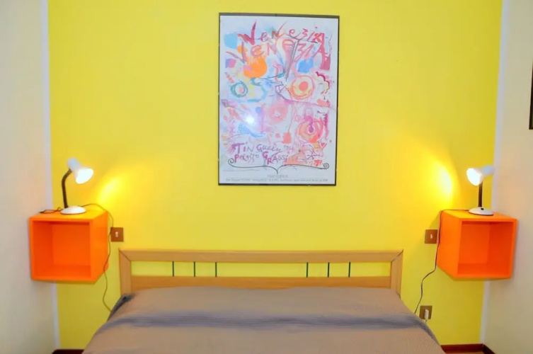 Bright Apartment With Garden
