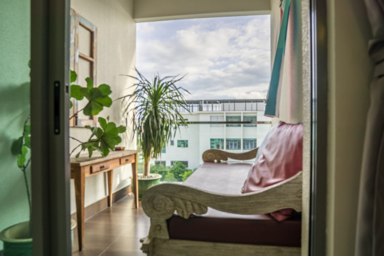 2 Bedrooms Apartment