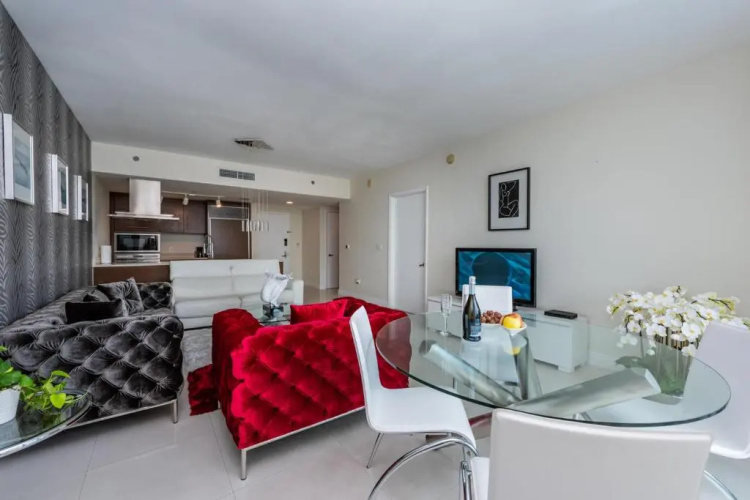 485 BRICKELL AVENUE - ICON Residence