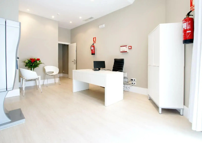 Hostal Express by gaiarooms