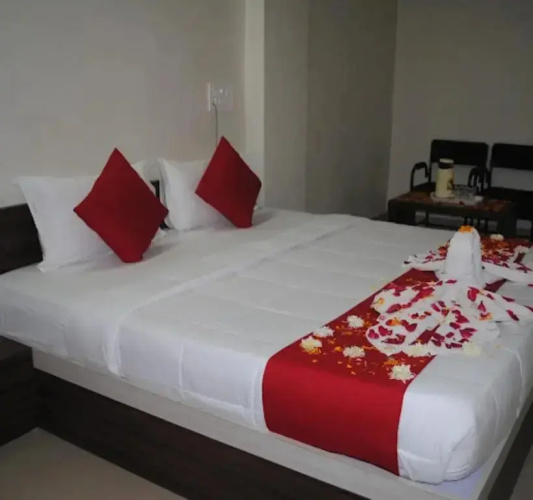 Hotel Bhavya