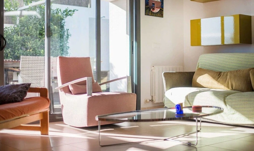 3 Bedrooms Apartment