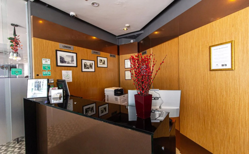 A Hotel Chinatown
