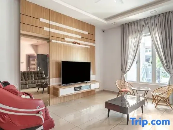 Standard Family room
