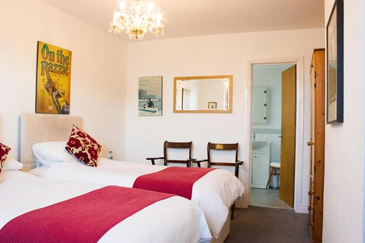 Standard Twin room