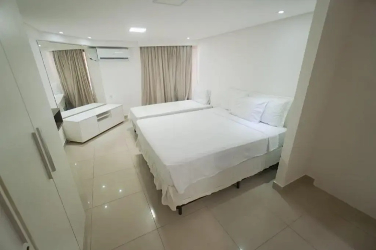 Gold Flat Cabo Branco