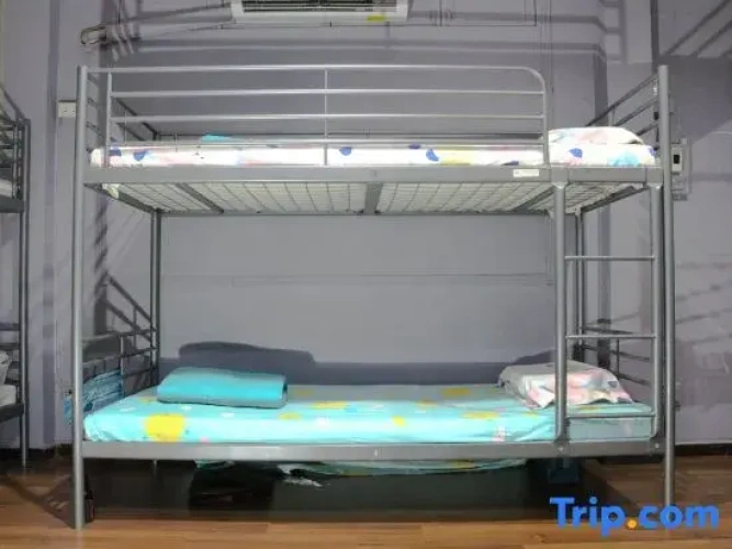 Bed in Dorm (male dorm)