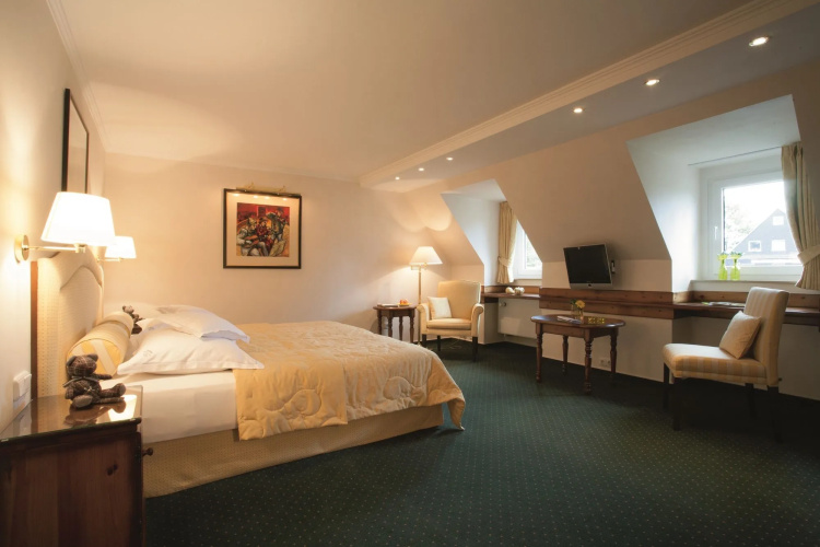 Romantik Berghotel Astenkrone