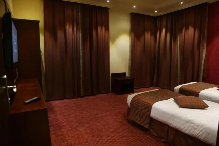 2 Bedrooms Apartment with garden view