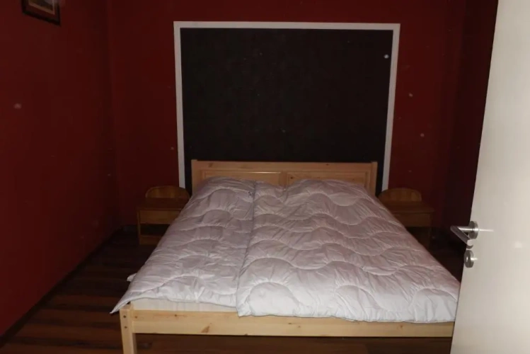 3 Bedrooms Apartment