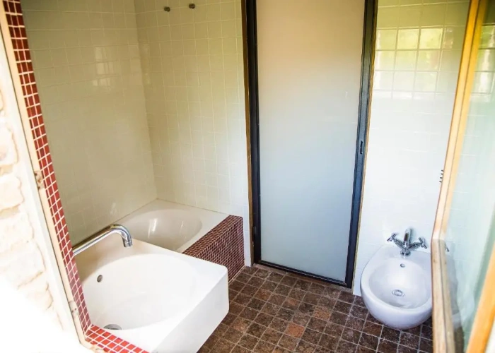 2 Bedrooms Villa