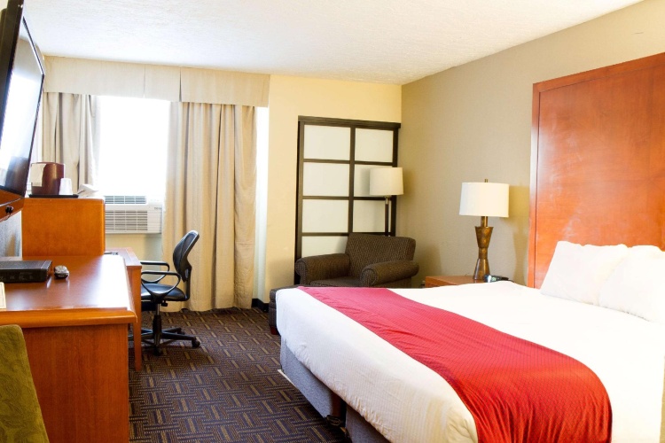Deluxe Double Suite
