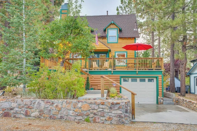 3 Bedrooms Cottage