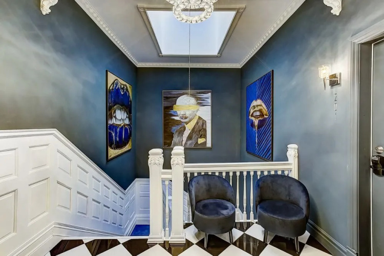 Bouticroom Studios Museums Premiumstays