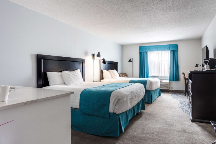 Ramada by Wyndham Surrey/Langley photo 7