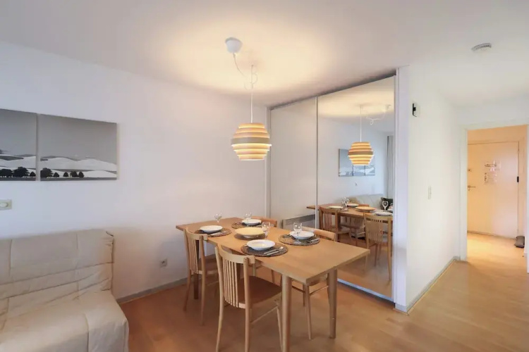 Studio by the Beach With Sea View