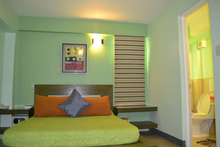 Franchise One Hotel