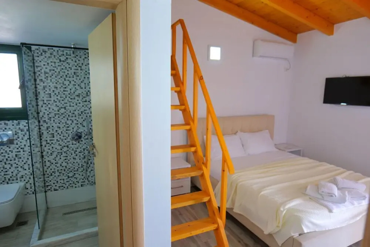 Alex & Sofi Hotel