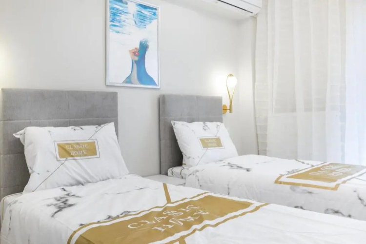NEW #4 DESIGN LUXURY apt