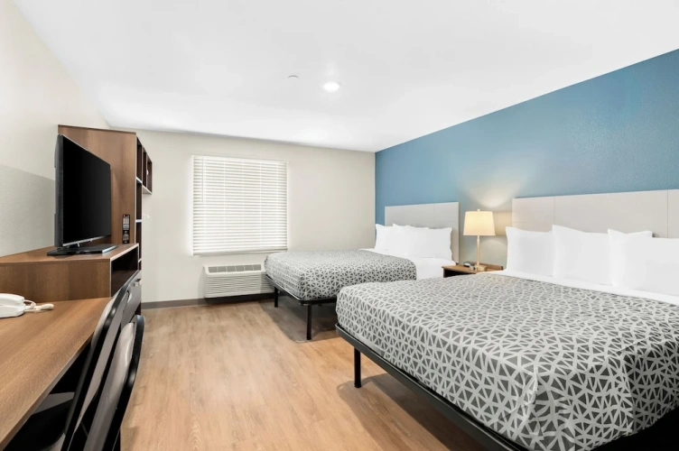 Quadruple Suite