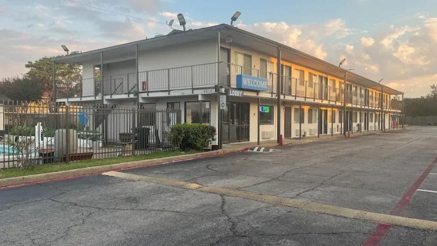 Motel 6 Dallas, Tx – St. Augustine / Hwy 175 - 메스키트