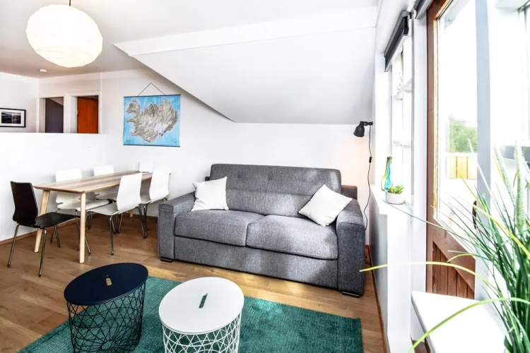 Apartment B04