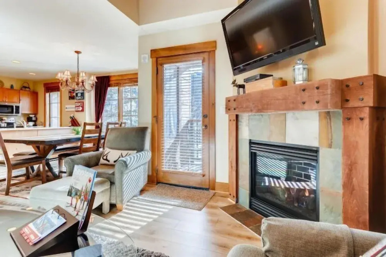 2 Bedroom Condo