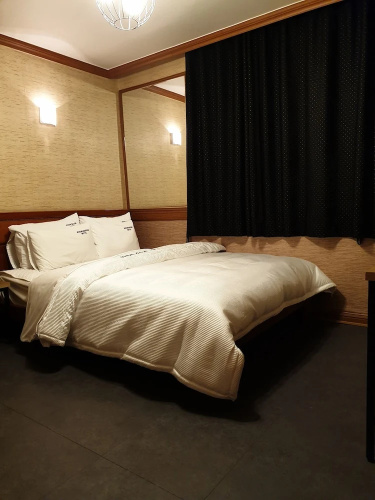 Motel Good Guy