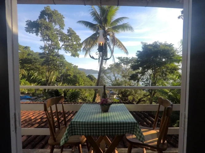 Standard Quadruple room with bay view