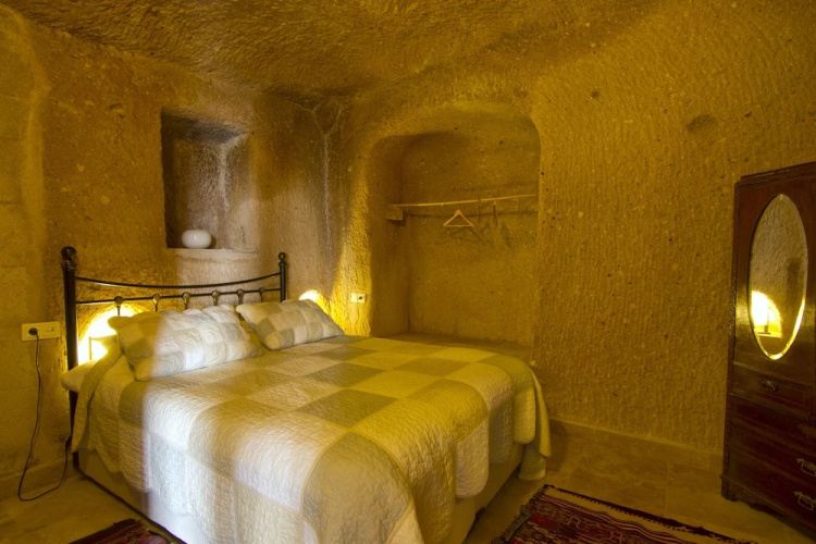 Takaev Cave Hotel