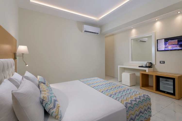 Oceanis Park Hotel