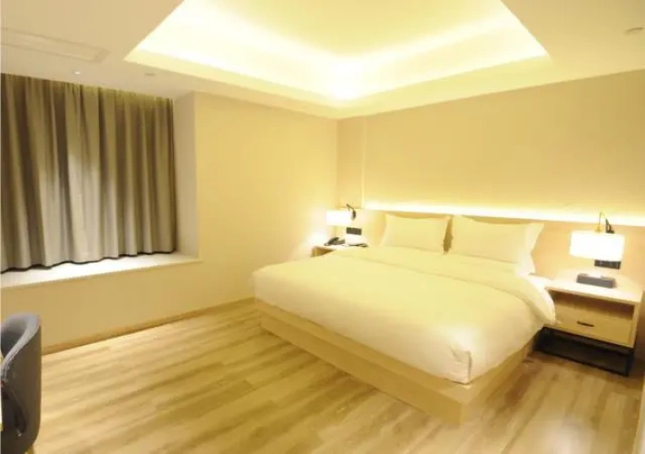 1 Bedroom Suite
