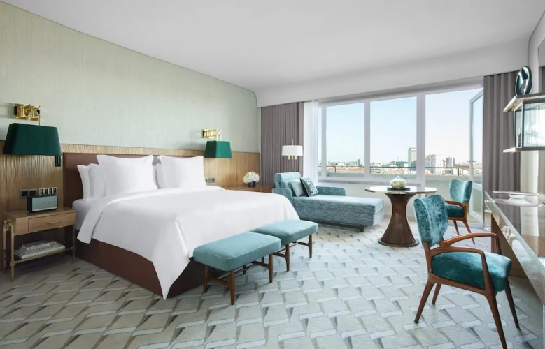 Premier Double room with park view