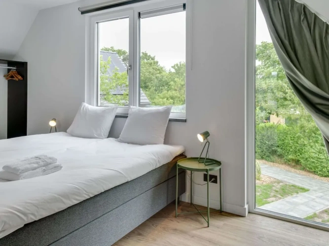 3 Bedrooms Classic Cottage