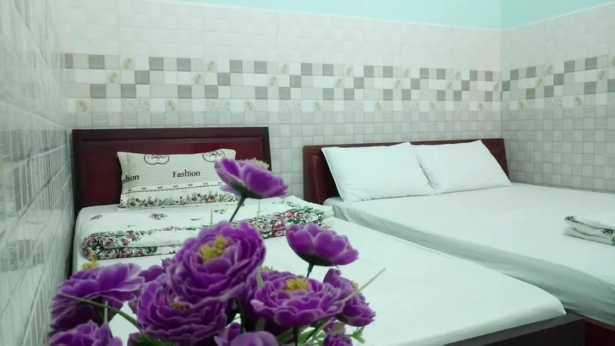 Vinh Lan Guesthouse